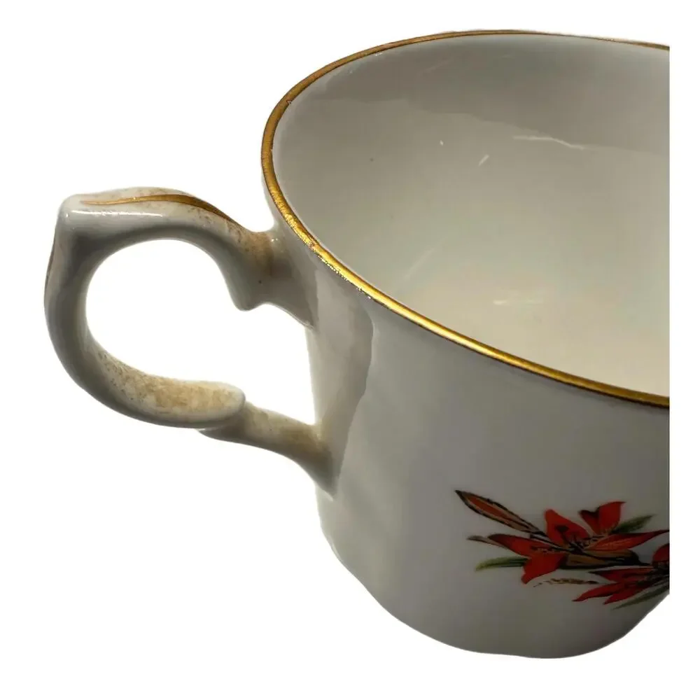 Vintage Saskatchewan, Canada Fine Bone China Teacup & Saucer Souvenir Set